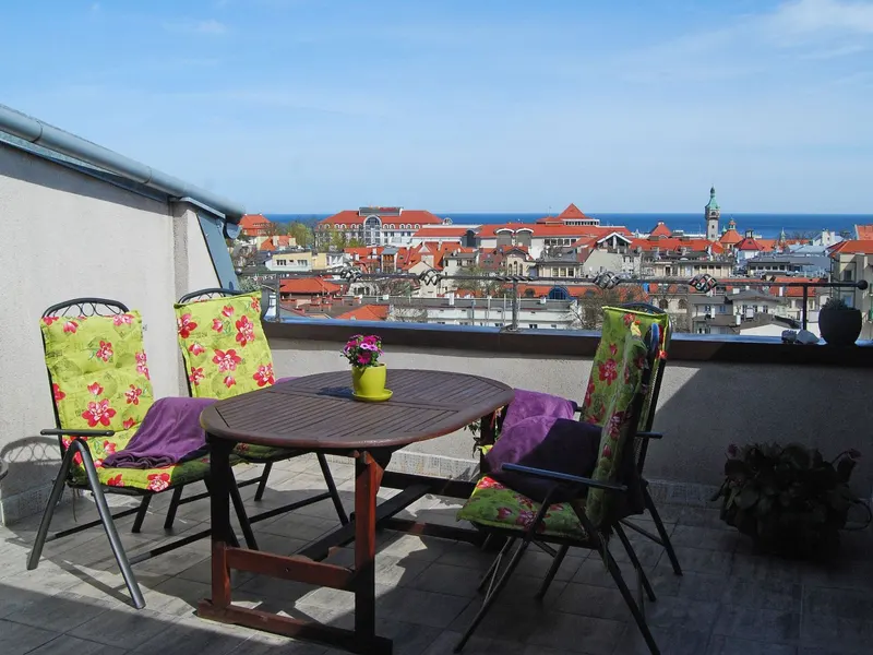 Przestronny Apartament z Balkonem | 100 m do Monte Cassino – zdjęcie 1