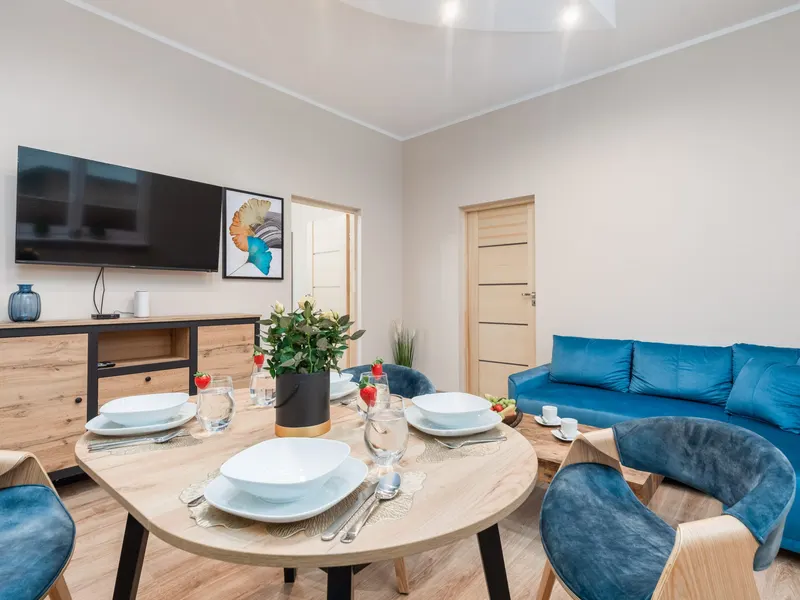 Przestronny Apartament z 2 Sypialniami | Blisko Parku | Parking – zdjęcie 1