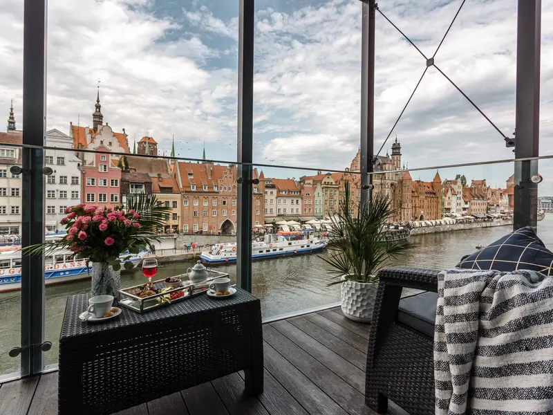Klimatyzowany Apartament z Balkonem | Blisko Centrum – zdjęcie 1