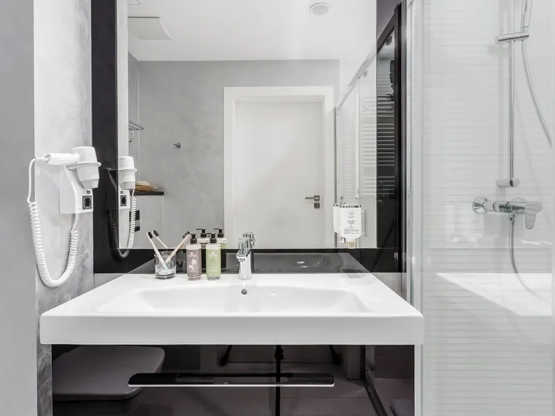 Modernes Studio mit Arbeitsbereich | Im Herzen von Danzig – Foto 5