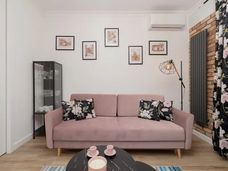 Stylish Apartment in the Heart of Krakow | Air Conditioning – photo 1