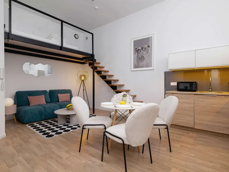 Dwupoziomowe Studio w Centrum Krakowa | 600 m od Wawelu – zdjęcie 1