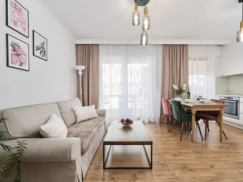 Geräumige Wohnung mit 2 Schlafzimmern | Balkon | Nähe Marktplatz und Oder – Foto 1