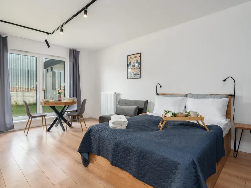 Gemütliches Studio in Poznan | Eigener Garten und Parkplatz – Foto 1