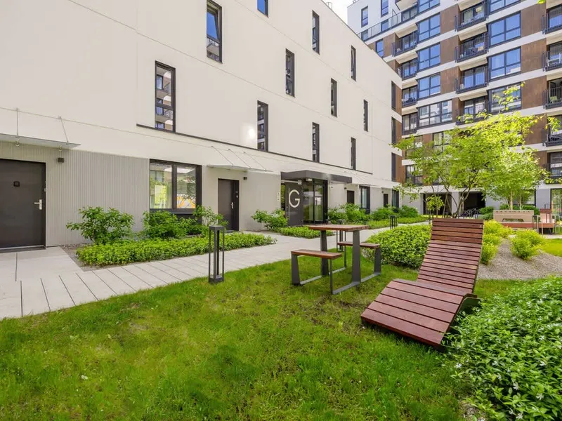 Elegancki Apartament | Sauna, Parking i Prywatny Ogródek – zdjęcie 3