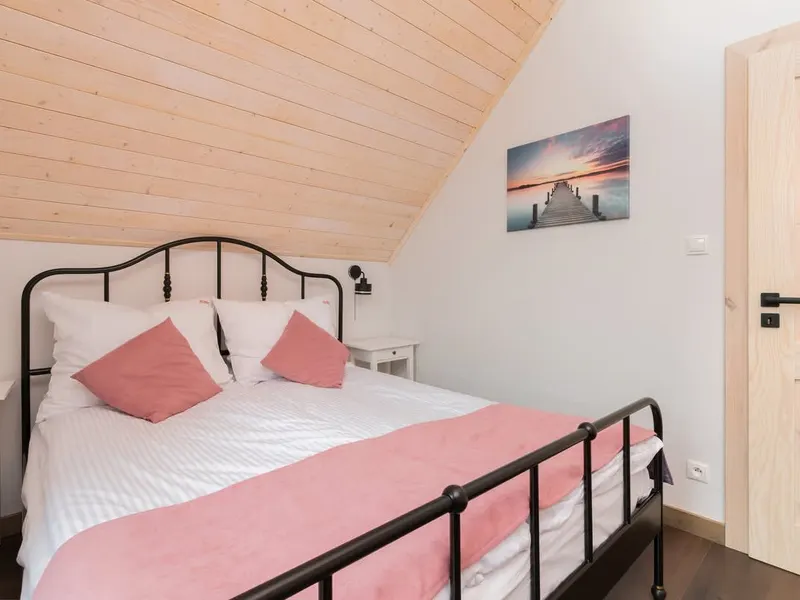 Cozy Apartment with Terrace and Sauna | Close to the Lake – photo 3