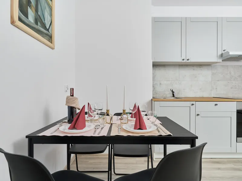 Słoneczny Apartament | Balkon i Prywatny Parking – zdjęcie 4