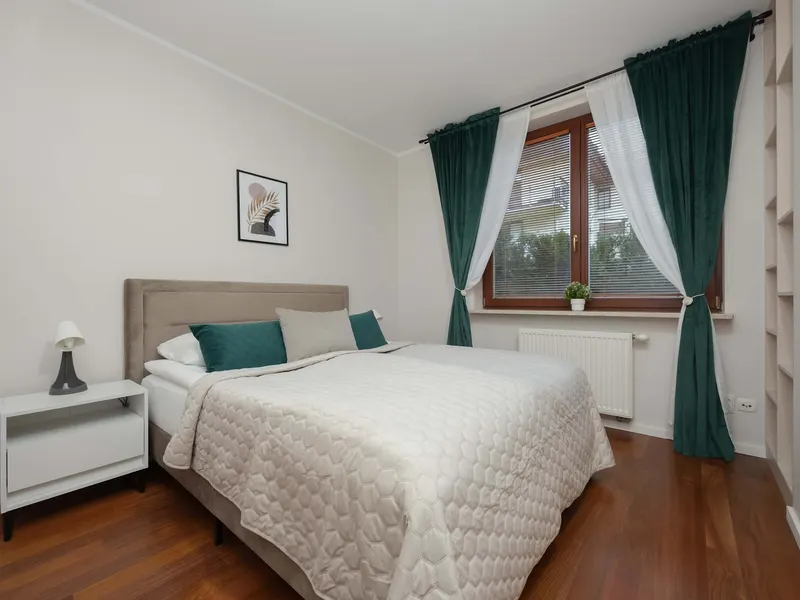 Geräumige Wohnung mit Garten | 3 Schlafzimmer | Privatparkplatz – Foto 2