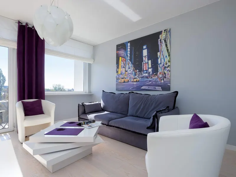 Central Apartment | 2 Bedrooms | Balcony with View – photo 1