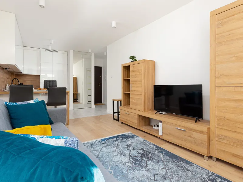 Comfortable Apartment with Balcony | Close to the Center – photo 1
