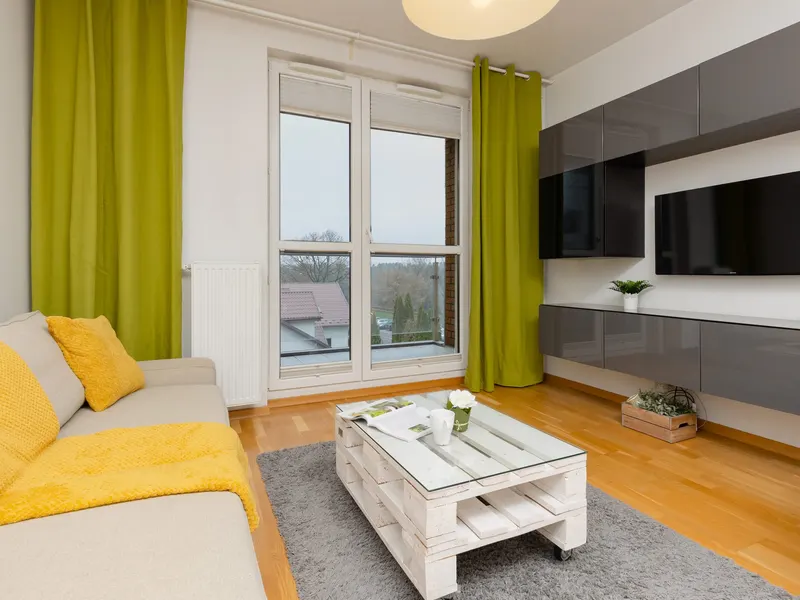 Helle Wohnung mit Balkon | 15 min zur Metro – Foto 3