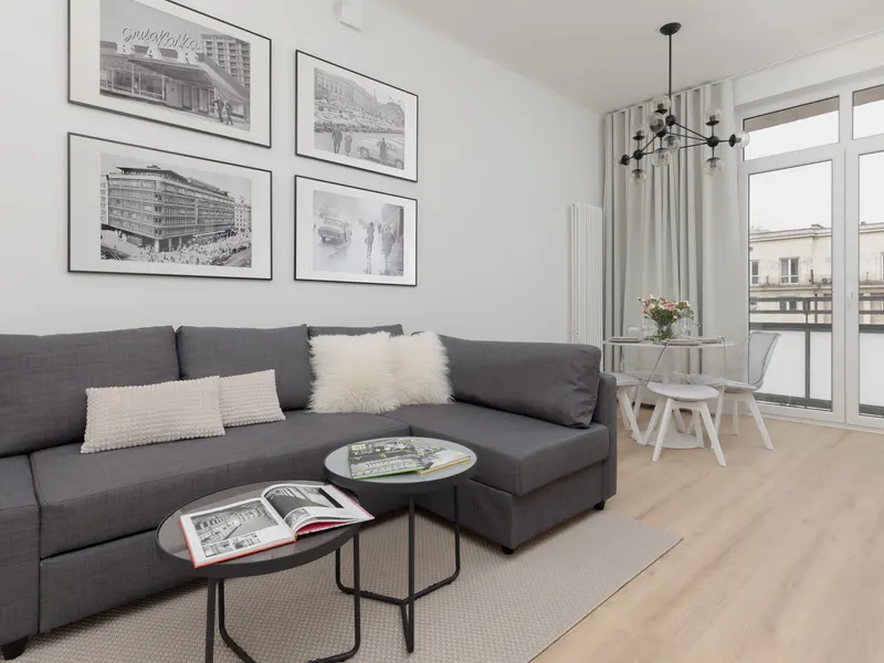 Stilvolles Appartement im Stadtzentrum | Balkon | Arbeitsbereich – Foto 1