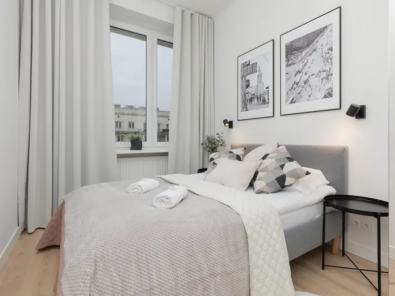Stilvolles Appartement im Stadtzentrum | Balkon | Arbeitsbereich – Foto 2