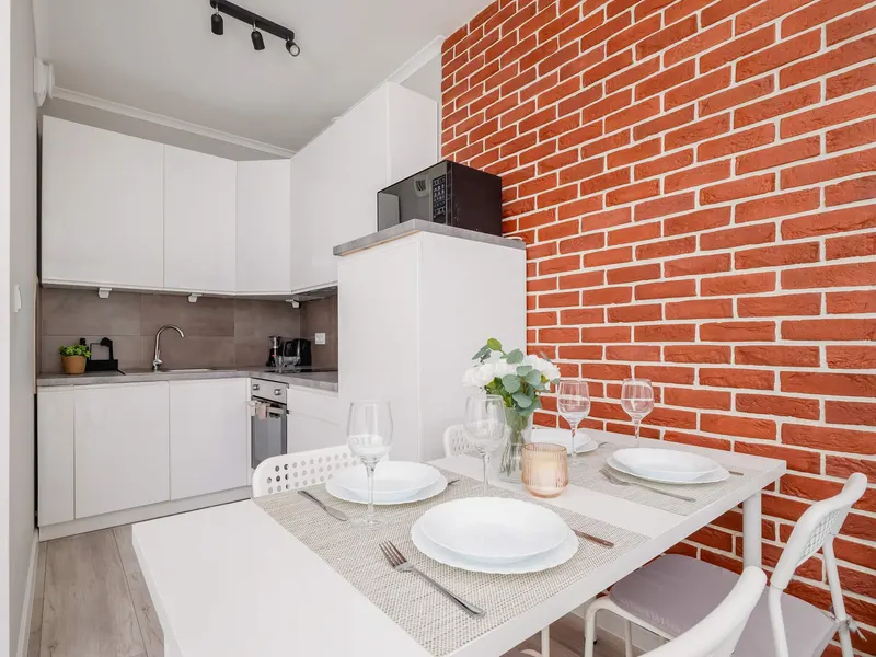 Gemütliches Apartment mit Terrasse | Parkplatz, nahe der Tauron Arena – Foto 3