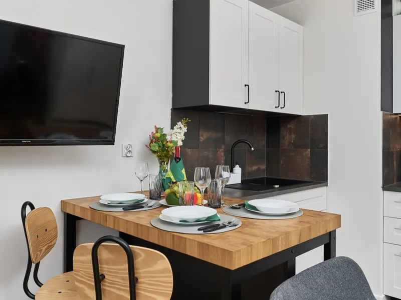 Nowoczesne Studio na Jagodnie | Balkon i Parking – zdjęcie 5
