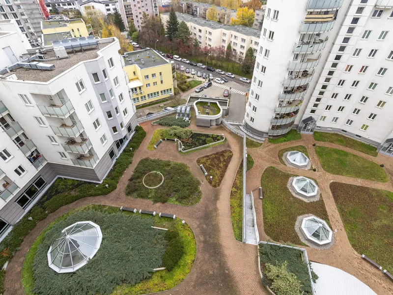 Classic Apartment with a Balcony | Bathtub | Near the Metro – photo 4