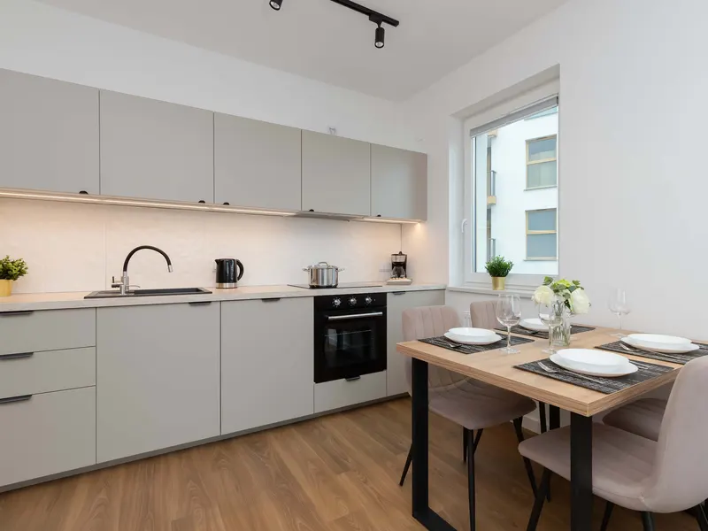 Komfortowy Apartament | Dwie Sypialnie | Parking i Balkon – zdjęcie 5
