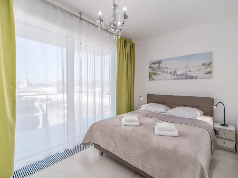 Stylowy Apartament z Balkonem | Blisko Plaży, Parking – zdjęcie 2