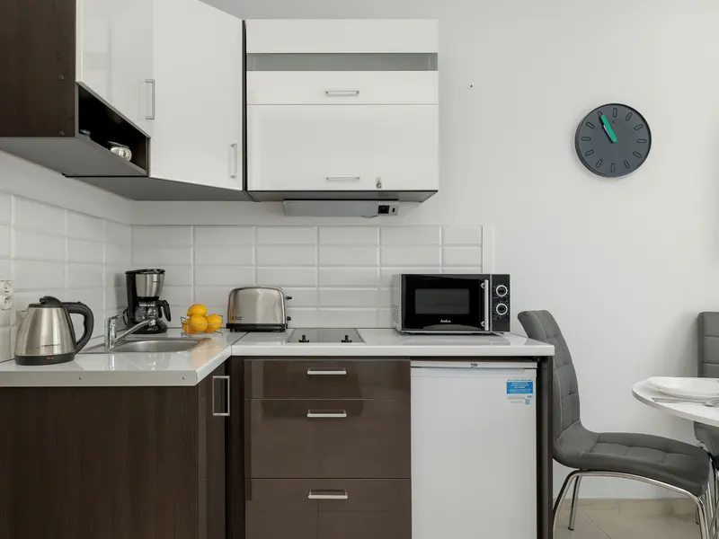 Stylowe Studio z Balkonem | 140 m od Plaży – zdjęcie 4