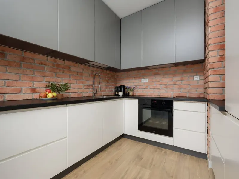 Modernes Apartment mit Balkon | Parkplatz in Garage – Foto 4