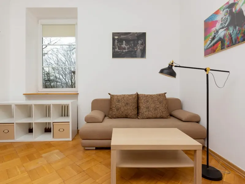 Bright Apartment in the City Centre | Close to the Park and City Centre – photo 1
