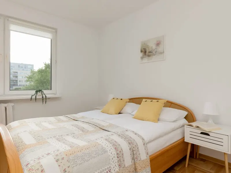 Cozy Apartment with Balcony | 2 Bedrooms | Workspace. – photo 2