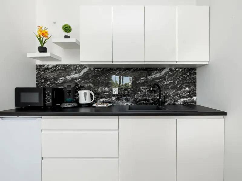 Jasny Apartament z Balkonem | Blisko Stacji PKP – zdjęcie 3