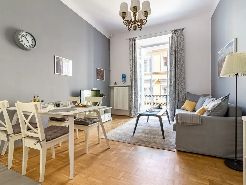 Bright Apartment Near the Old Town | Balcony and Workspace – photo 2