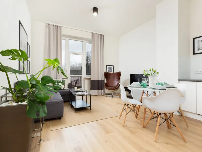 A Unique Apartment with a Balcony & Parking | Close to Łazienki Królewskie – photo 5