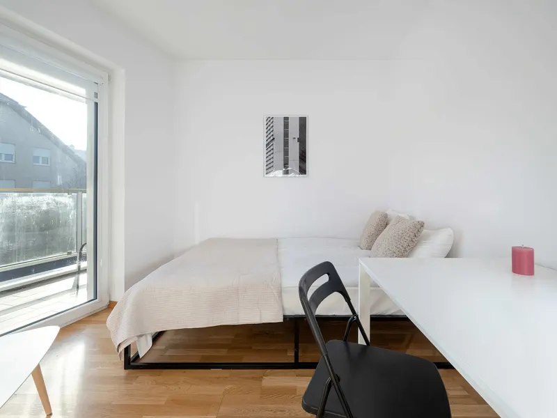 Przestronny Apartament z 3 Sypialniami | Taras i Parking – zdjęcie 2
