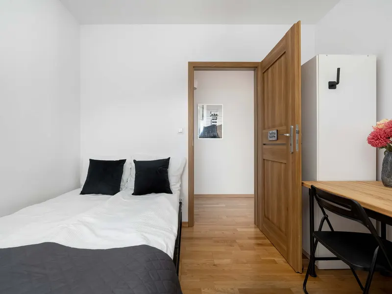 Przestronny Apartament z 3 Sypialniami | Taras i Parking – zdjęcie 3