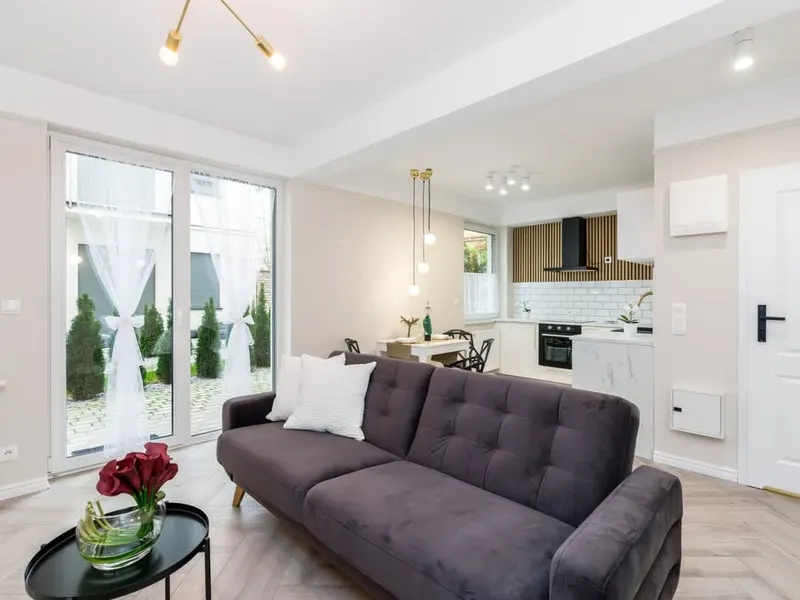 Atmosphärisches Studio mit Terrasse | 500 m zum Altstädter Ring – Foto 1