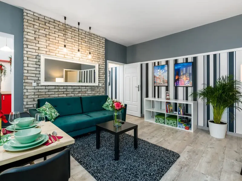 Stilvolle Wohnung im Zentrum | 8 Minuten zum Altstadtplatz – Foto 2