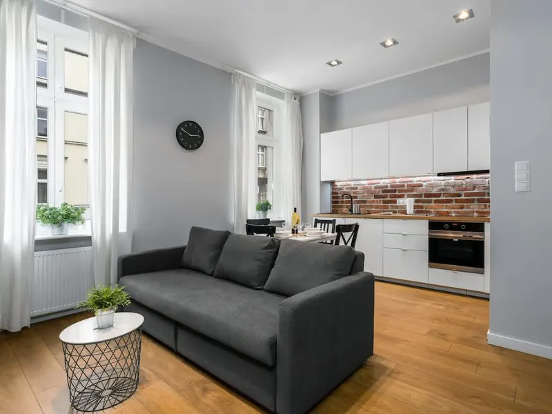 Stylowy Apartament | 2 Sypialnie, Blisko Starego Rynku – zdjęcie 1
