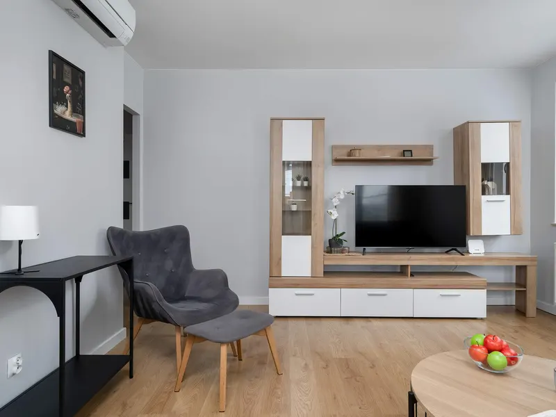 Przestronny Apartament | Klimatyzacja, Balkon i Parking – zdjęcie 5