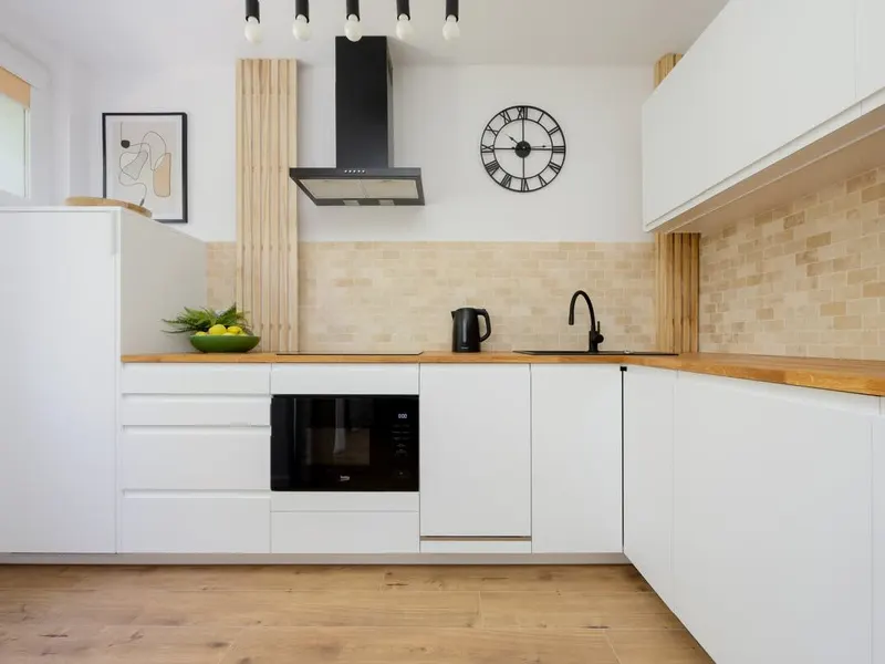 Przestronny Apartament dla 6 Osób | Balkon | Miejsce do Pracy – zdjęcie 4