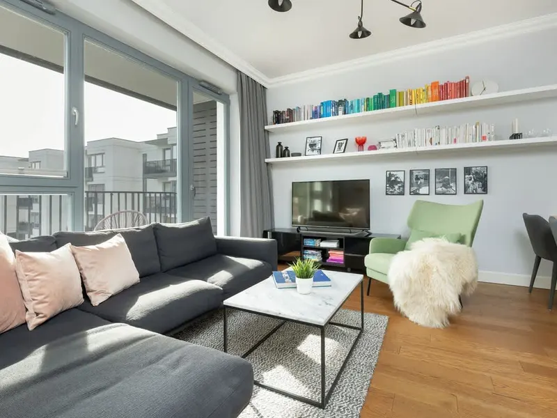Elegantes Apartment in Wilanów | Balkon, Parkplatz – Foto 1