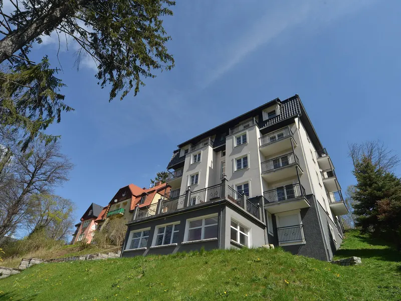 Gustowny Apartament | Balkon i blisko atrakcji – zdjęcie 4