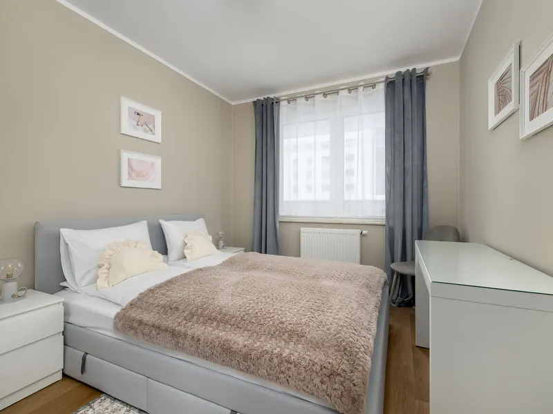 Elegancki Apartament z Balkonem | Spokojna Okolica – zdjęcie 2