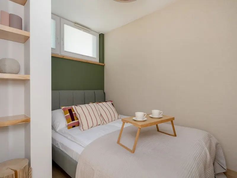 Stilvolle Wohnung im Zentrum | Klimaanlage, Balkon – Foto 2