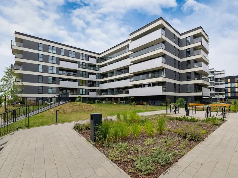Geräumige Wohnung | 2 Schlafzimmer, Parkplatz, Balkon – Foto 5