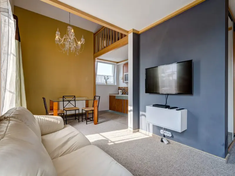 Family Apartment | 7-minute walk to the beach – photo 2