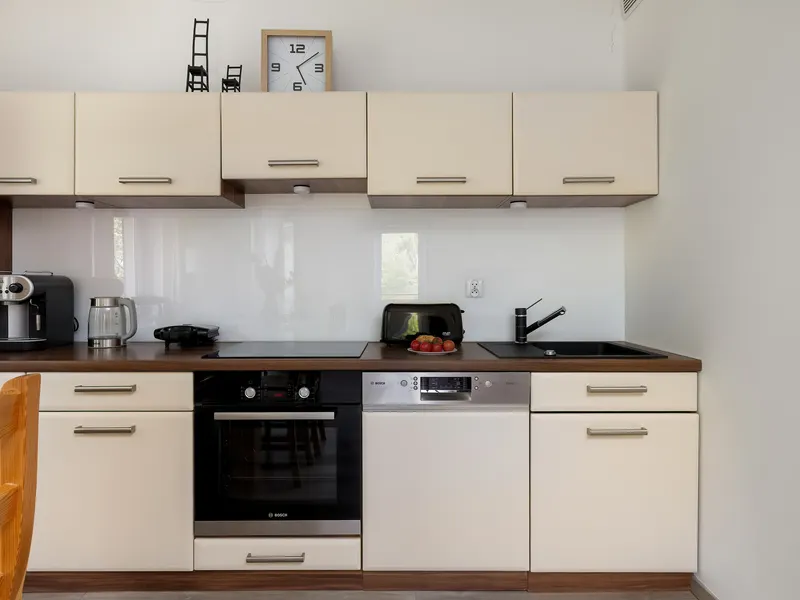 Geräumige Wohnung mit Balkon | 100 m zum Strand – Foto 3