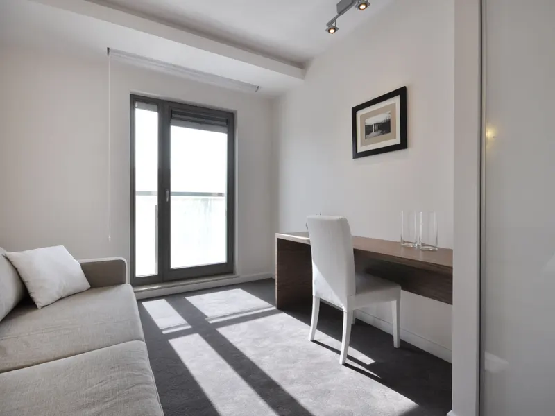 Apartment with River View | Pool, Sauna and Parking – photo 3