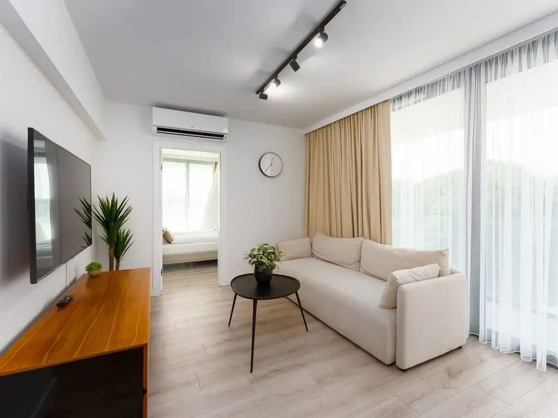 Seaside Apartment | Sea View, Pool and Parking – photo 1