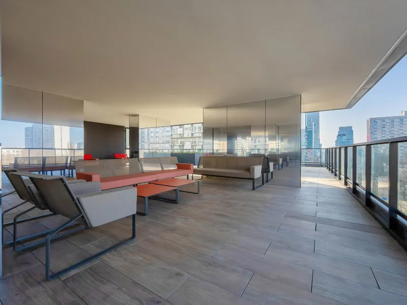 Stylowy Apartament w Centrum | Klimatyzacja i Balkon – zdjęcie 5