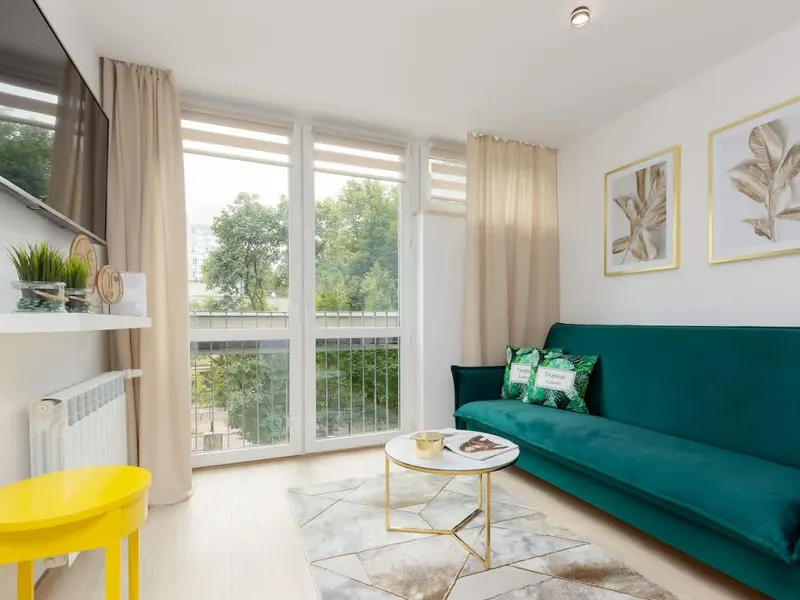 Modern Studio in the Center | 550 m to Metro & Smart TV – photo 1