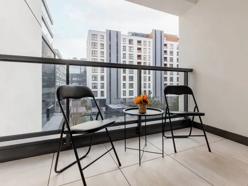 Air-conditioned Apartment in Wola | Parking | Balcony | Work Space – photo 5