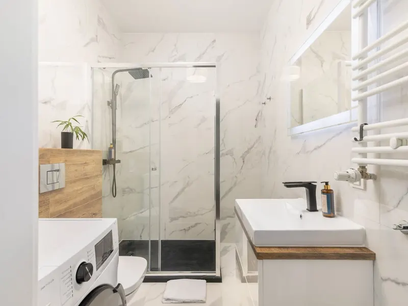 Elegancki Apartament w Centrum | Balkon, 500 m do Metra – zdjęcie 4