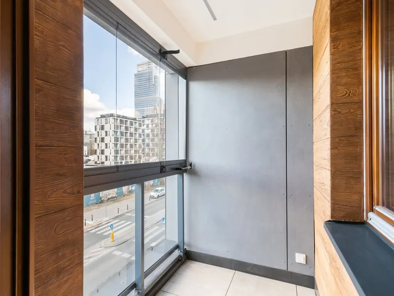 Elegancki Apartament w Centrum | Balkon, 500 m do Metra – zdjęcie 5
